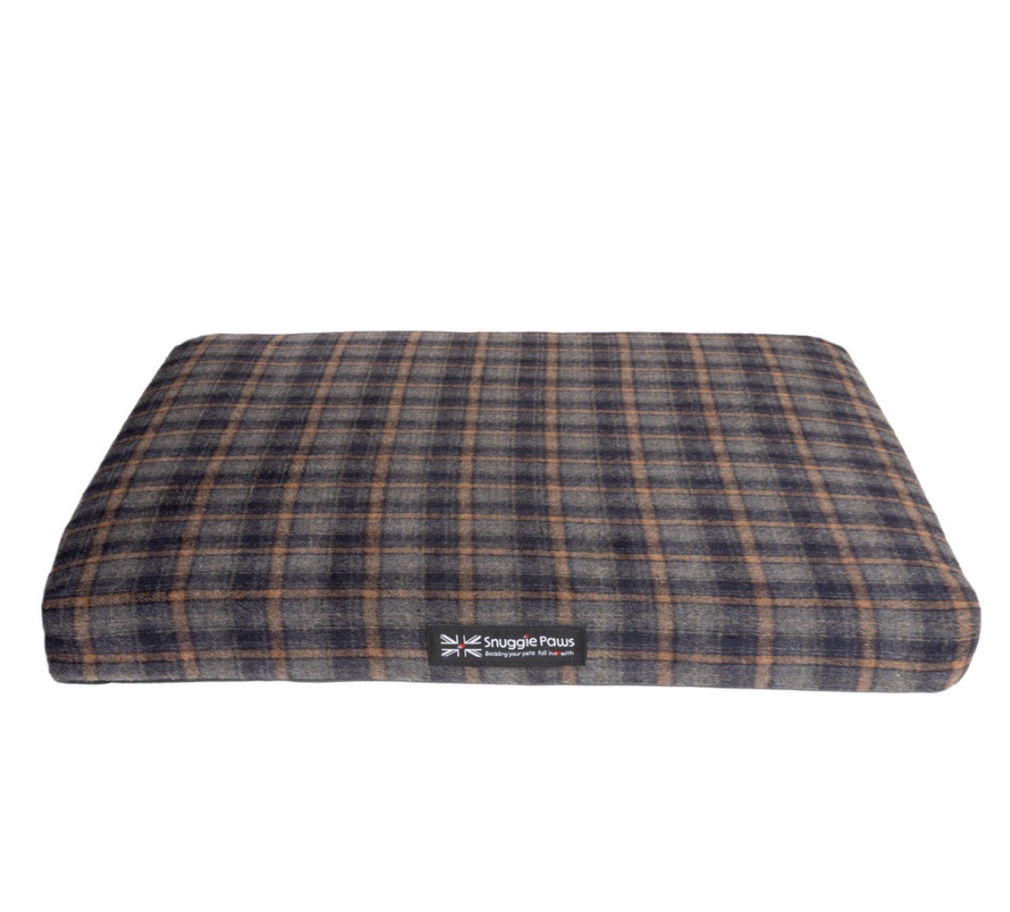 Tweed Crate Mat Blue Tartan